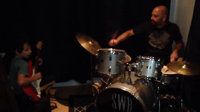 Guitare Batterie Duo смотреть онлайн