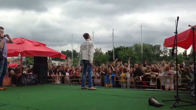 Люди делают это с Димой Гроссман смотреть онлайн