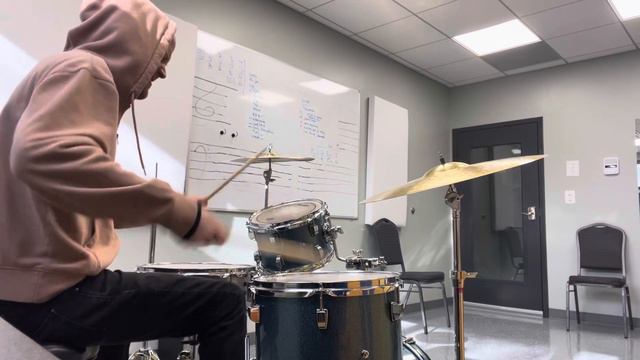 150 BPM Drum Beat: ‘Toms’ смотреть онлайн