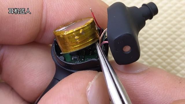 bo h5换电池，拆解有发现，电池焊接有点困难 смотреть онлайн