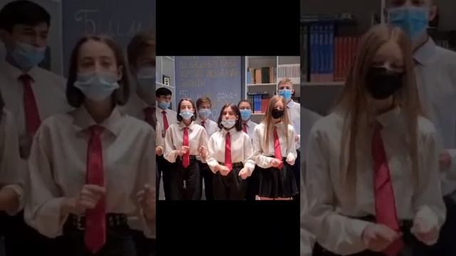 'Дорогие наши учителя, поздравляем вас с Днём учителя! Спасибо вам за щедрость ваших сердец, безгра