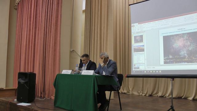 Встреча главы управы Галянина С.А. с жителями района Фили-Давыдково 15.08.18 часть 1 смотреть онлайн