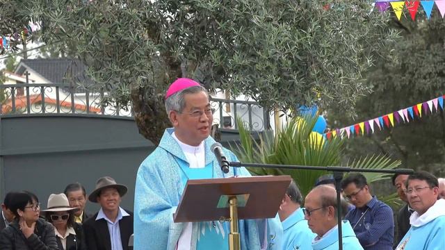 Full Video_Ngày 14.10.2023 -Làm phép Tượng Đài Mẹ Lavang-Thánh Lễ Đại Trào -ĐTGM Giuse Nguyễn Năn смотреть онлайн
