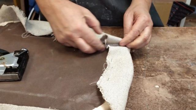 Перетяжка стула. Ремонт своими руками. смотреть онлайн