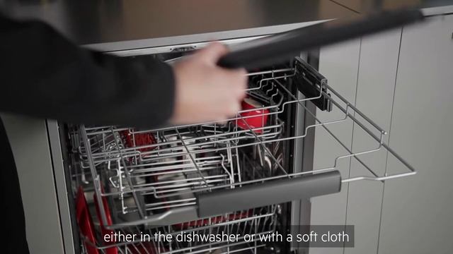 Using your AEG Command Wheel Oven for the first time  AEG