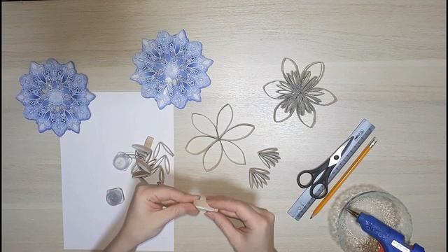 Снежинка из втулки