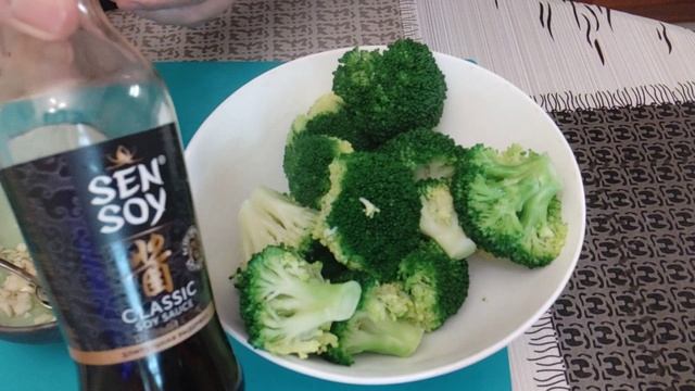 Как я придерживаюсь правильного питания и правильного образа жизни! Салат на скорую руку. смотреть онлайн