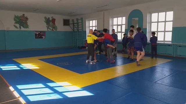 13.04.2019 Самбо. Тренер Ларионов А.Ф. смотреть онлайн