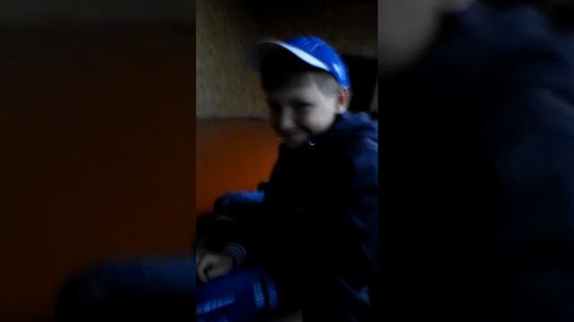 Мальчик говорит говно смотреть онлайн