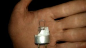 Почему не работает люминесцентная лампа? РАЗБИЛИ посмотрели!