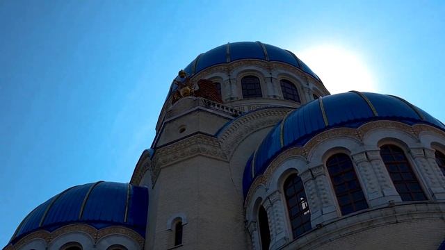 Храм Живоначальной Троицы на Борисовских прудах . смотреть онлайн
