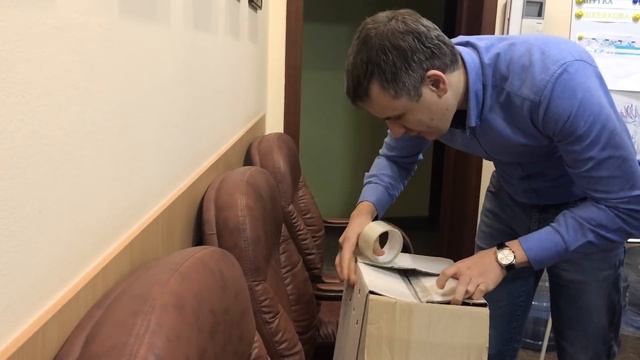 Упаковка Какаду Кирюни на Новый Год смотреть онлайн