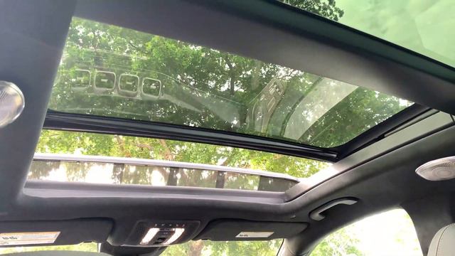Quick Look - 2020 Mercedes GLS 63 S Review, Drive, Revs, and POV - 603 HP смотреть онлайн