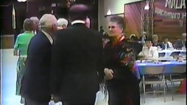 FAMILY LOVE - DAUPHIN MALANKA 1991 -AT THE DOOR 02 смотреть онлайн