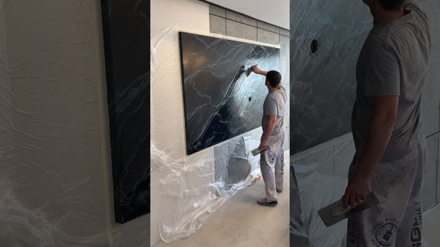 Нанесение декоративной штукатурки