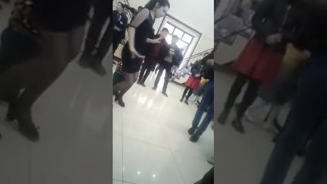 Qiz bn o'yinchi смотреть онлайн