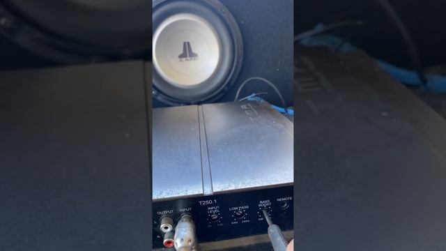 Total Mobile Audio TMA Amplifier смотреть онлайн