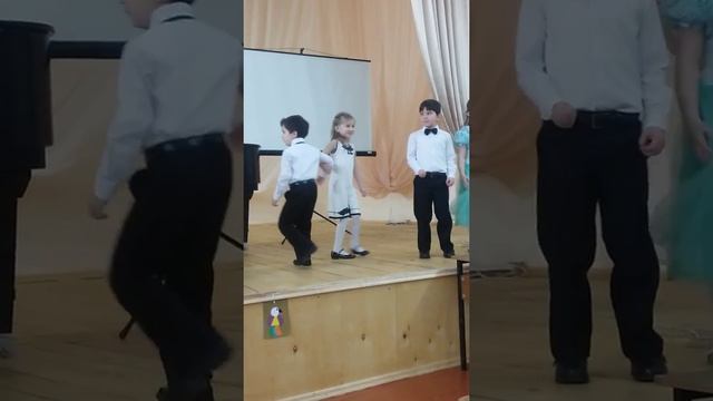 Танец маленьких утят смотреть онлайн