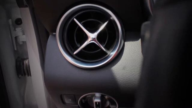 Mercedes Benz Slk 200 Cgi Aut 2012 vs SL500 2004 смотреть онлайн