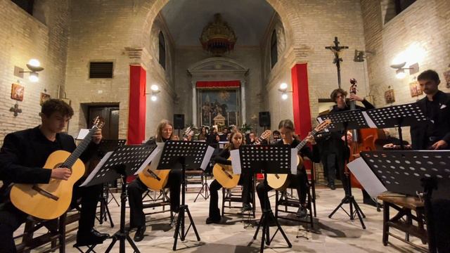 Asturias (Leyenda) by Isaac Albéniz | Guitar Ensemble смотреть онлайн