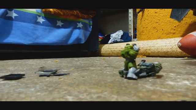 Halo VS Call of Duty - Mini | Rikitronix смотреть онлайн