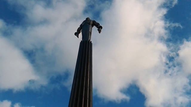 Москва. Октябрь 2019. Памятник Юрию Гагарину. смотреть онлайн