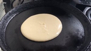 Рецепт настоящих панкейков! Невероятно пышные и пористые панкейки с ягодным соусом.