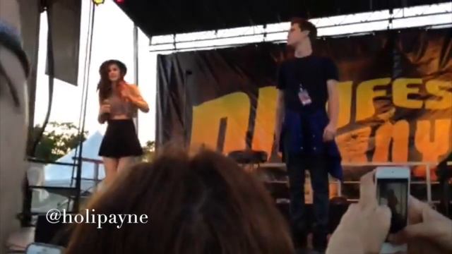 acacia brinley and peyton clark at digifest new york 2014 смотреть онлайн