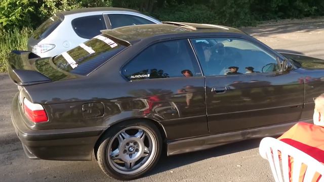 Tuning zraz Margita-Ilona - BMW 3 E36 318is vs. Peugeot 206 смотреть онлайн