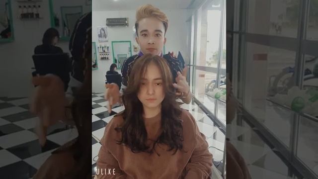 Sóng thần salon Hiếu KBi смотреть онлайн