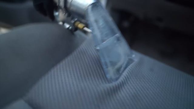 The BEST Extractor For Interior Car Cleaning | $100 Bissell ProHeat vs $2,000 Prospector 500 смотреть онлайн