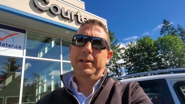 2018 Toyota Rav 4 for sale at Courtenay Mazda смотреть онлайн