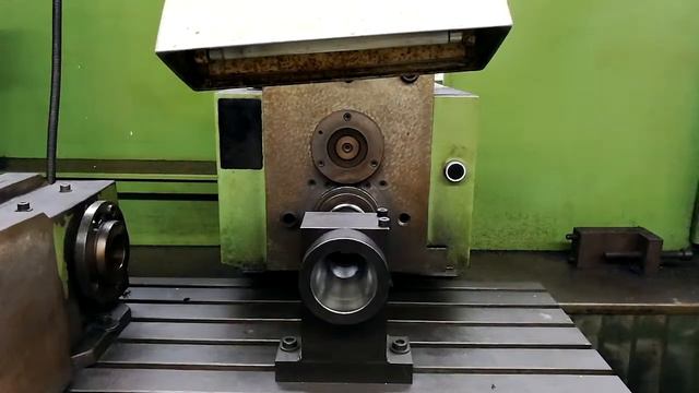 MIKRON WF-31 D Milling Machine (1991) смотреть онлайн