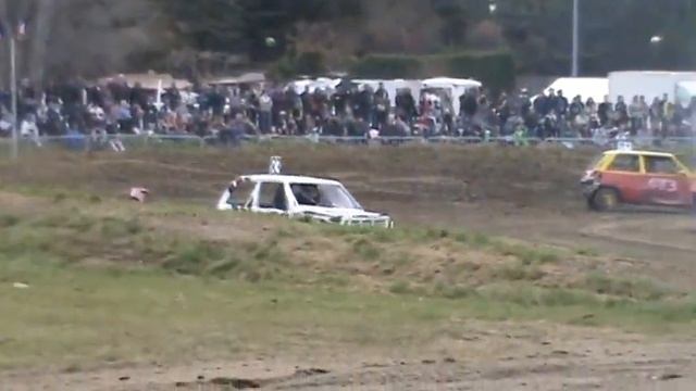 STOCK-CARS Sarrians 2016 Manche 1 RENAULT 5 смотреть онлайн