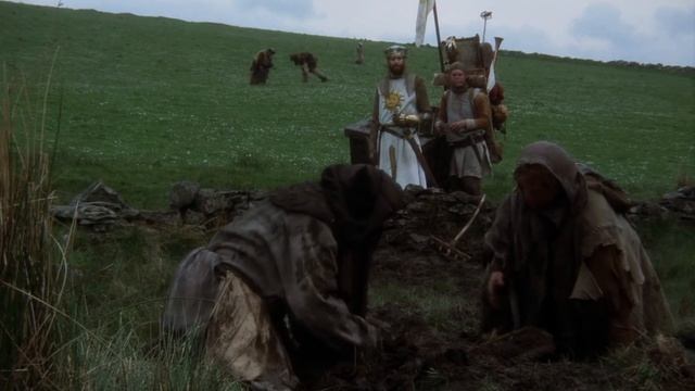 Arturo y los campesinos - Monty Python / Los caballeros de la mesa cuadrada (1975) смотреть онлайн
