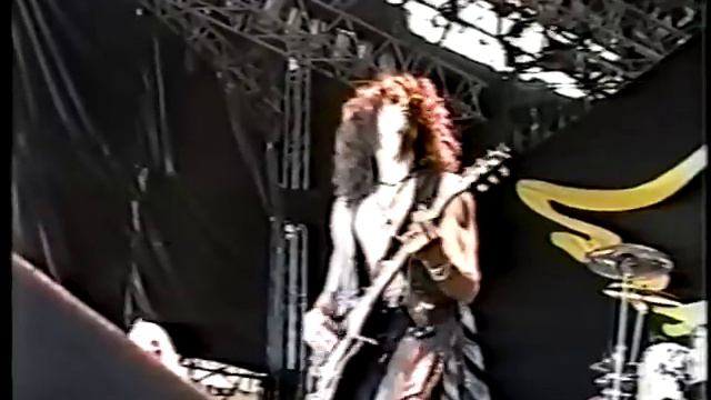 Aerosmith/Jimmy Page - Train Kept A Rollin' - Donington 1990 (SBD) смотреть онлайн