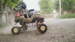 Испытания детского автомобиля.  Дрифт-карт