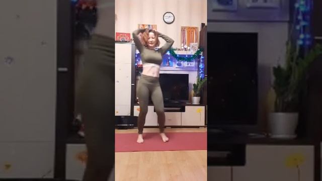 ?Новогодняя разминка в онлайн клубе "Женское дао" смотреть онлайн