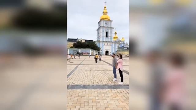 Что скрывают закопанные дома Киева смотреть онлайн