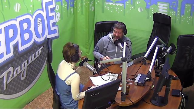 Утро на двоих - Что важнее: оценки или знания/ Лучшая дата для свадьбы смотреть онлайн