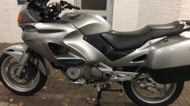 Honda NT 650 V Deauville смотреть онлайн