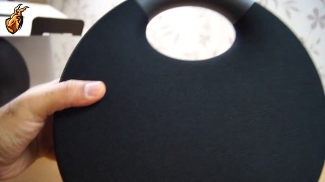 HK Onyx Studio 6 Unboxing and sound test смотреть онлайн