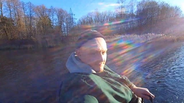 самодельный катамаран из пеноблоков с педальным приводом,сидением и рулём на тросиках!осенний заплы смотреть онлайн