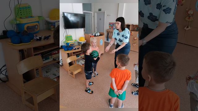 День арбуза у "Искорок" д/с "Уральская сказка" смотреть онлайн