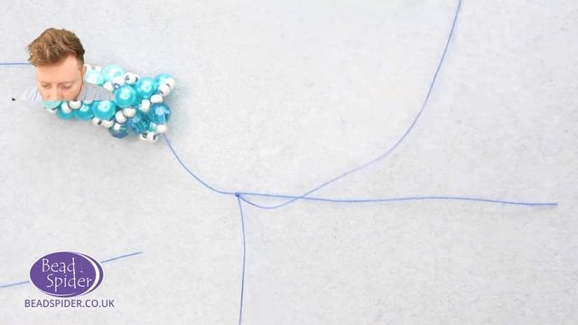 How to make a pearl beaded bangle with crystals | Live Jewelry Tutorial смотреть онлайн