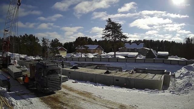 ZOOMLION QUY80. Гусеничный кран. Работа крана. смотреть онлайн