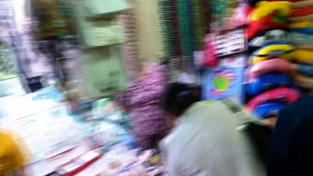 ночной рынок в Нячанге смотреть онлайн