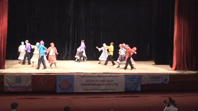 20091104 студия танца "Виктория". Кадриль "Тройки" смотреть онлайн