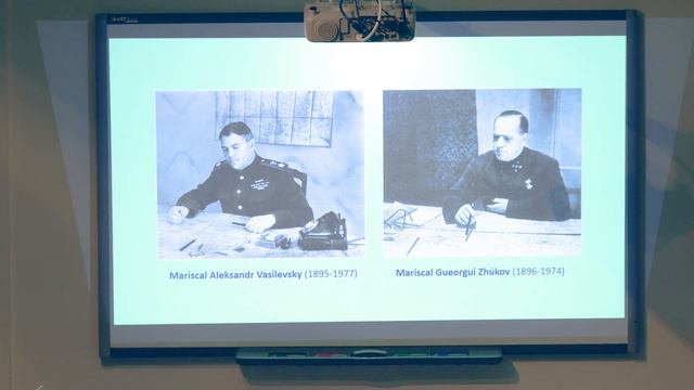 Conferència | Personatges I Detalls De La IIWW