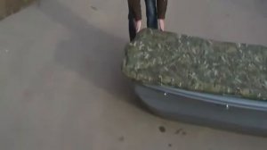 Текстильная крышка на сани для снегохода